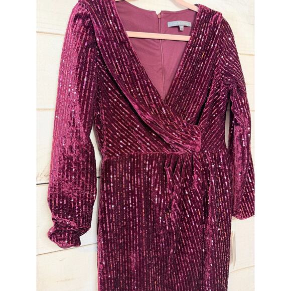 Julie Jordan Velvet Long Sleeve Sequin Dress in Wine Color Size 8 NWT - Picture 7 of 7